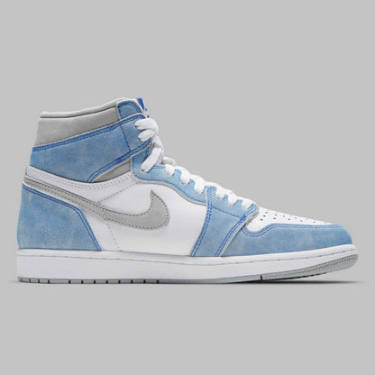 AIR JORDAN RETRO 1 HIGH (HYPER ROYAL)