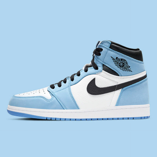 AIR JORDAN RETRO 1 HIGH (UNIVERSITY BLUE)