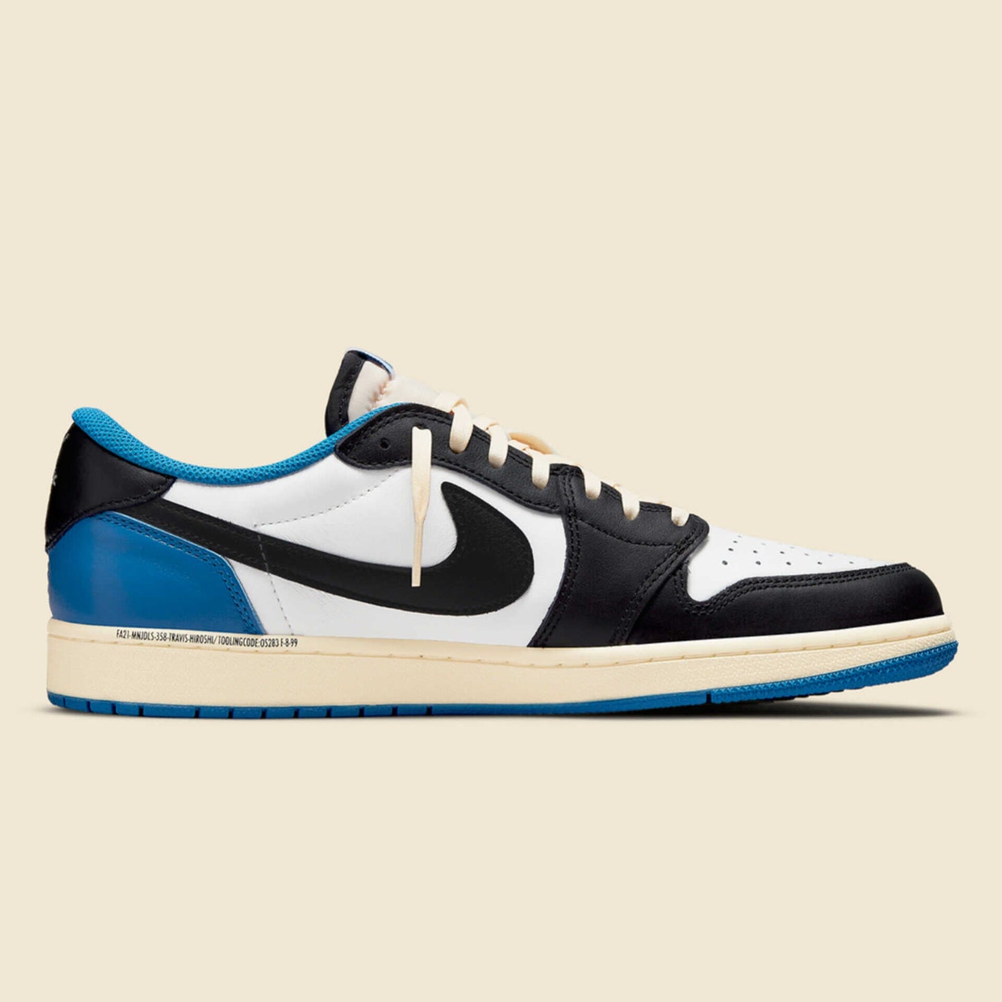 AIR JORDAN RETRO 1 LOW (FRAGMENT)