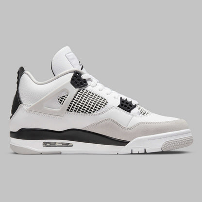 AIR JORDAN RETRO 4 (MILITARY BLACK)