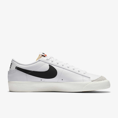 BLAZER LOW '77 VINTAGE (WHITE)