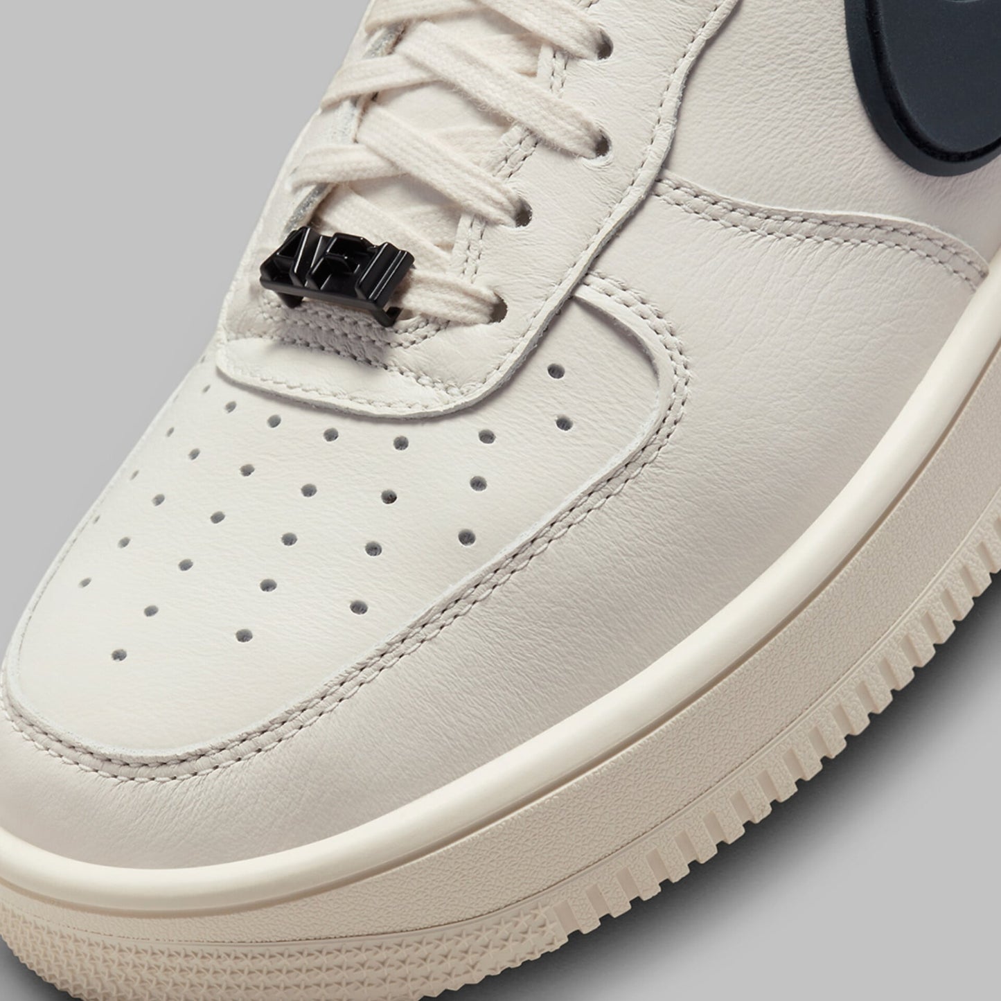 AIR FORCE 1 AMBUSH LOW (WHITE)