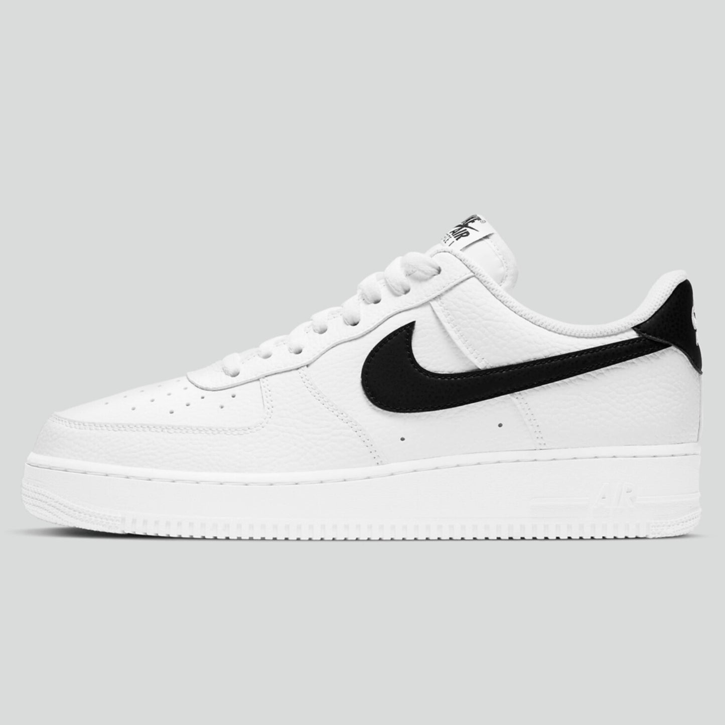 AIR FORCE 1 LOW (WHITE/BLACK)